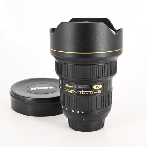 Nikon nikkor 24 mm - 14-24,